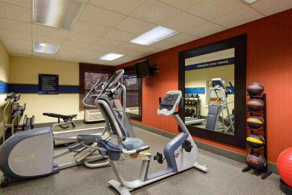Hampton Inn Mount Vernon Zewnętrze zdjęcie
